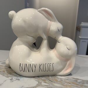 Ceramic Bunny Kisses Figurine Rae Dunn